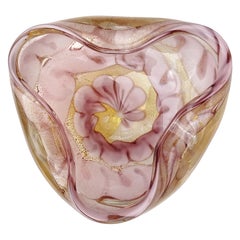 Italienische Barovier Murano-Kunstglasschale in Lavendel, Goldflecken, Wirbel, Wolkendesign