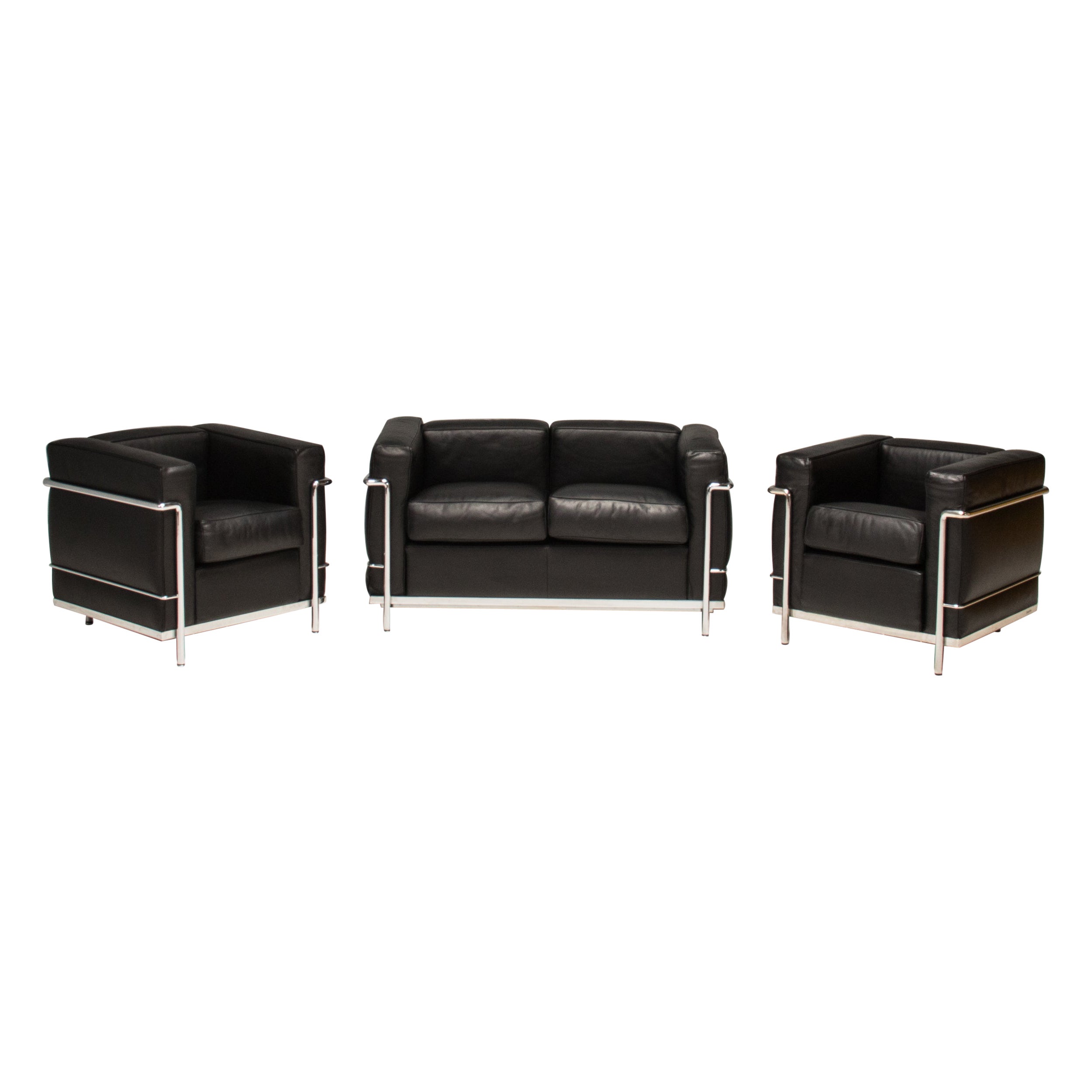 Le Corbusier LC2 Grand Confort 2-Seater Leather Sofa and Set of 2 Chairs