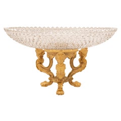 Centre de table français du 19ème siècle de style Louis XVI en bronze doré et cristal de Baccarat