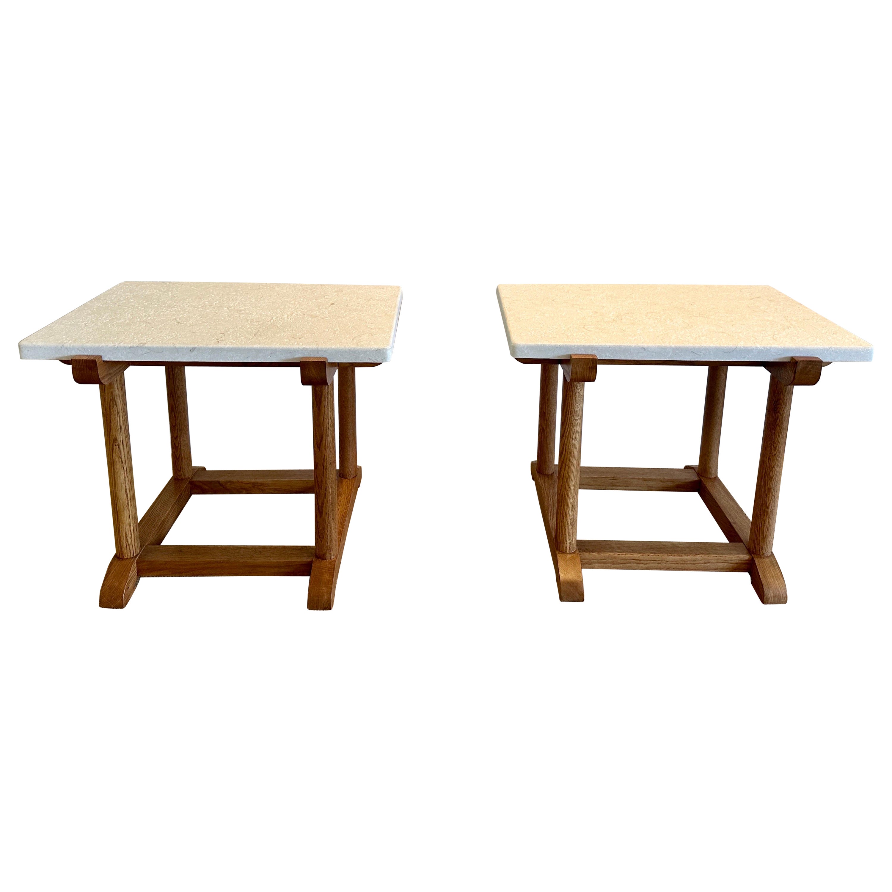 Tables d'appoint en Oak avec plateau épais en pierre calcaire, paire en vente