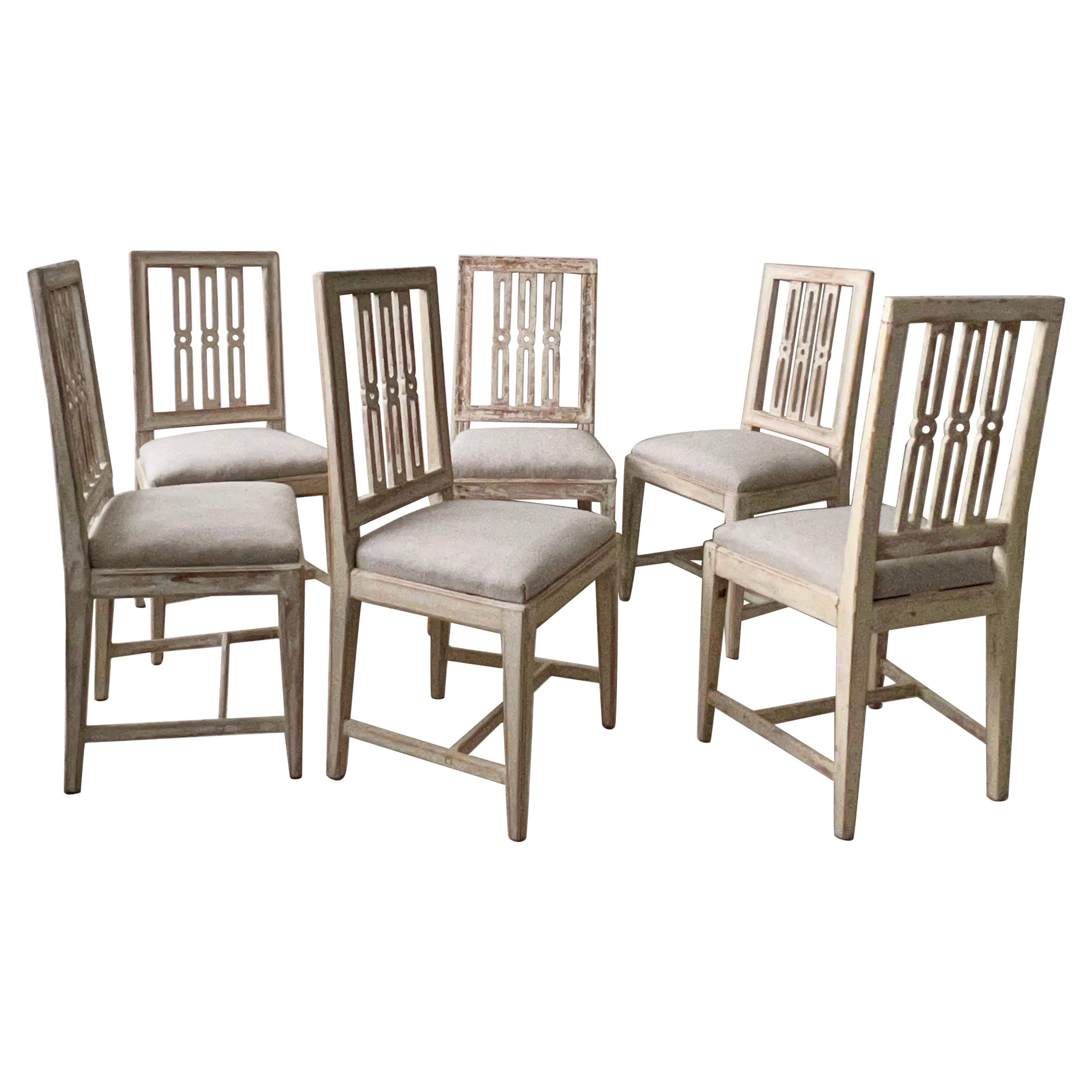 Set of Six 19th Century Swedish Dining Side Chairs For Sale