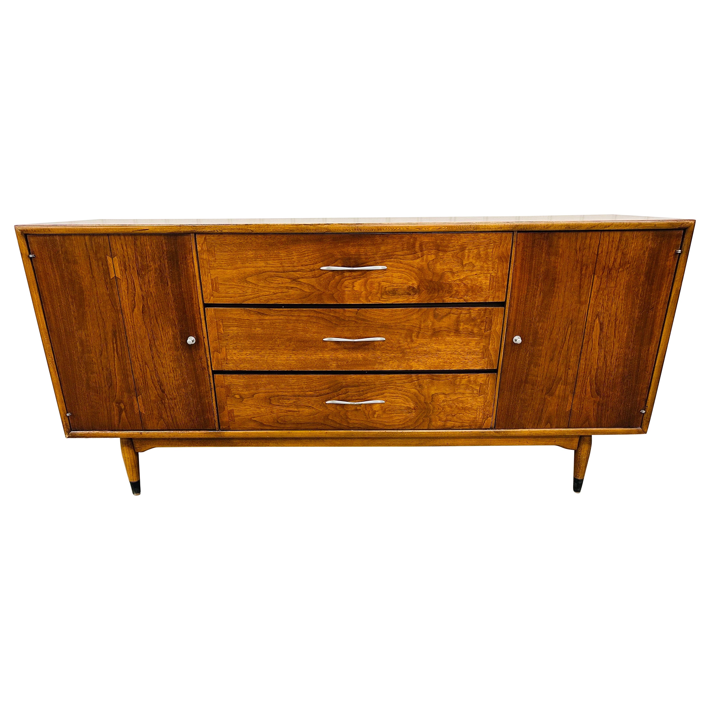 Mid-Century Modern Lane Acclaim Walnut Sideboard