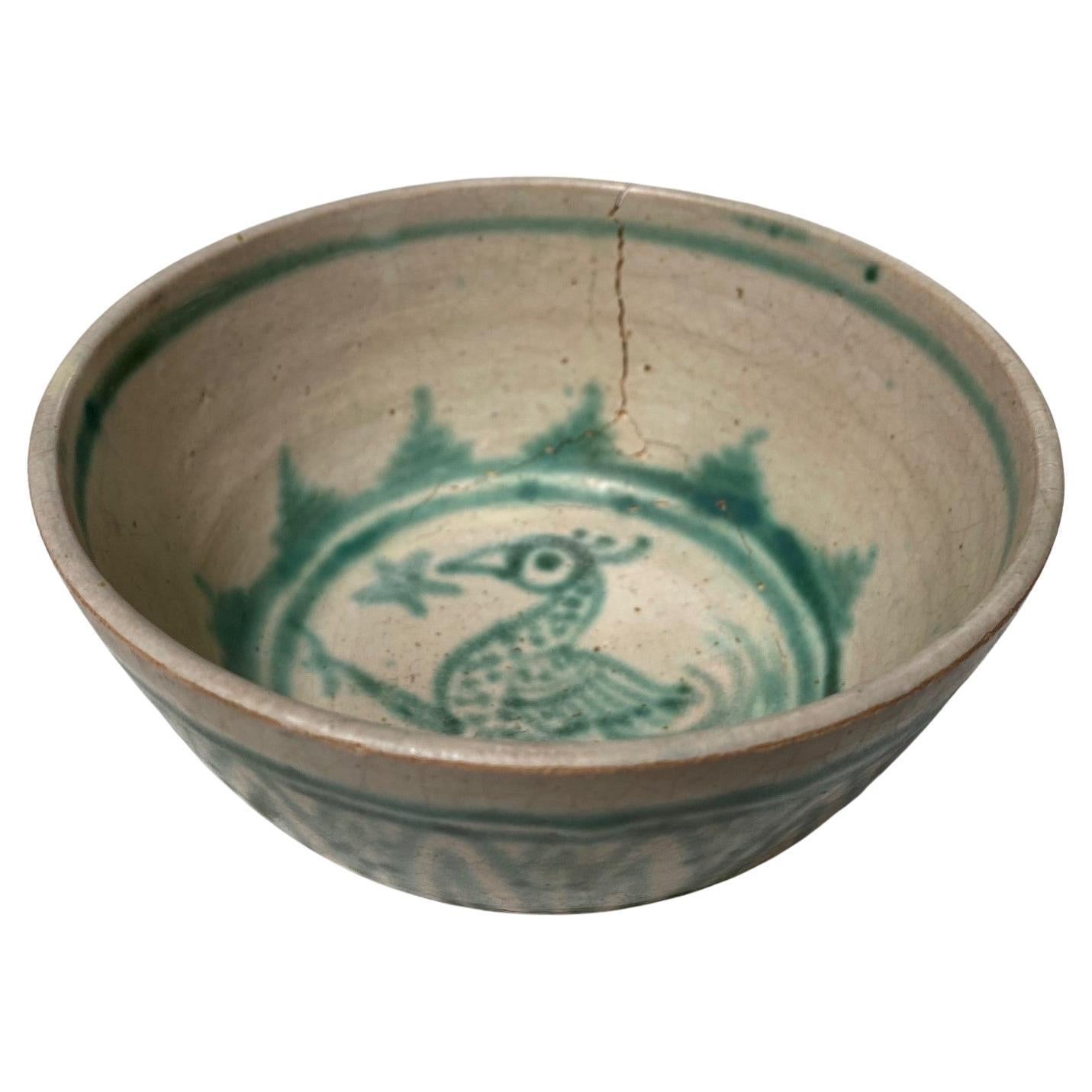 Siglo XV Antigua Birmania Myanmar Birmania Verde Blanco Cerámica Cuenco Pájaro en venta