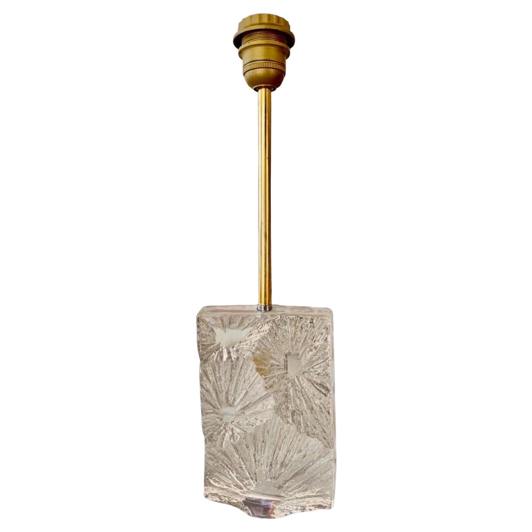 Lampe de table en cristal Doré Daum "Thistle" des Années 1950, France  en vente