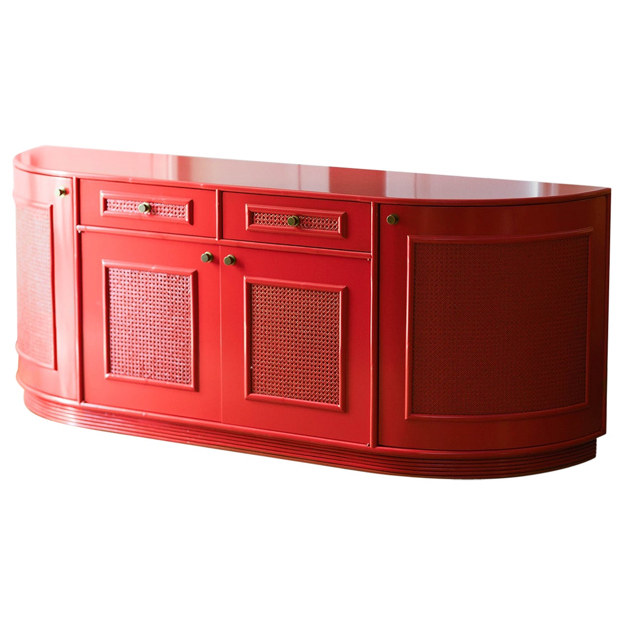 Large Red China Lacquered Sideboard from the 80s