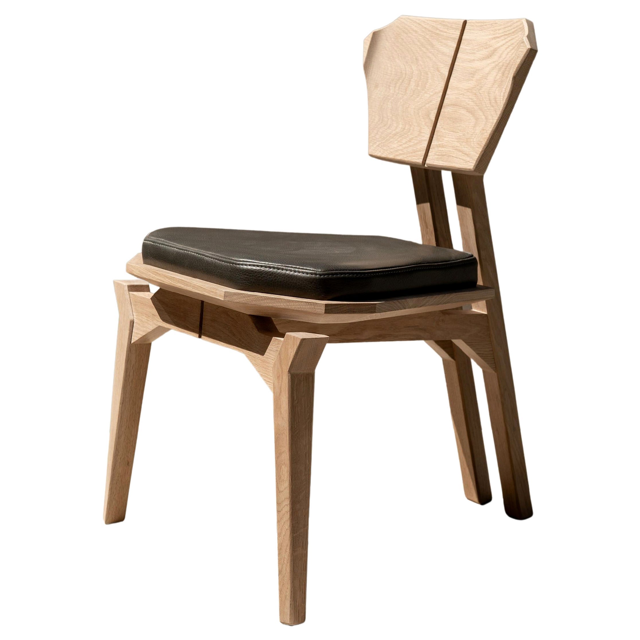 Ángulo Chair by Arturo Verástegui