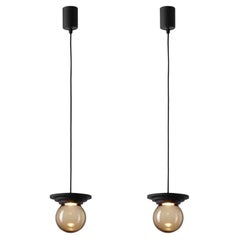 Ensemble de 2 lampes à suspension Stratos Mini Ball noires par Dechem Studio