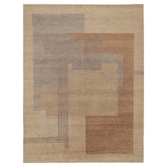 Rug & Kilim's French Art Deco Rug in Beige-Brown & Grey Geometric Pattern (tapis de style Art déco français à motifs géométriques beige, marron et gris)