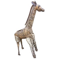 1970er Jahre Seegras und Metall Giraffe Stehende Skulptur Pflanzgefäß