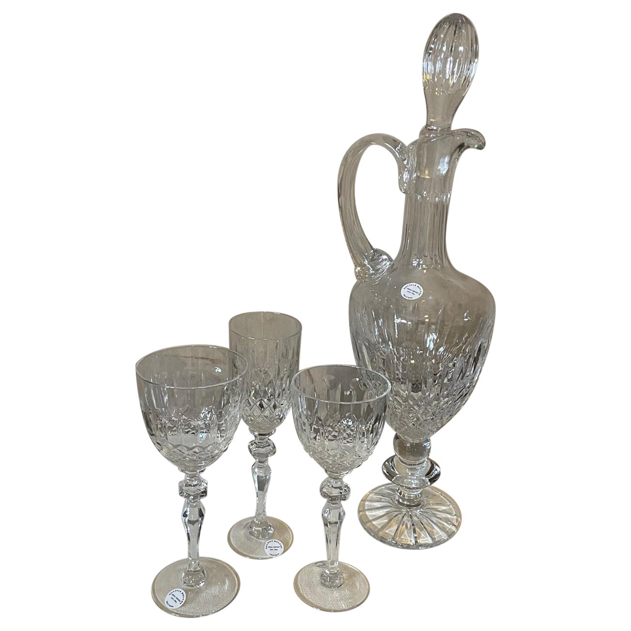 Ensemble de verres et de carafes en cristal français du 20e siècle, années 1950 en vente