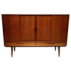 Vintage Teak sideboard model 13 by Gunni Omann 