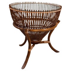 Beistelltisch/Endtisch aus Rattan mit Fischkorb im Stil von Franco Albini, 1960