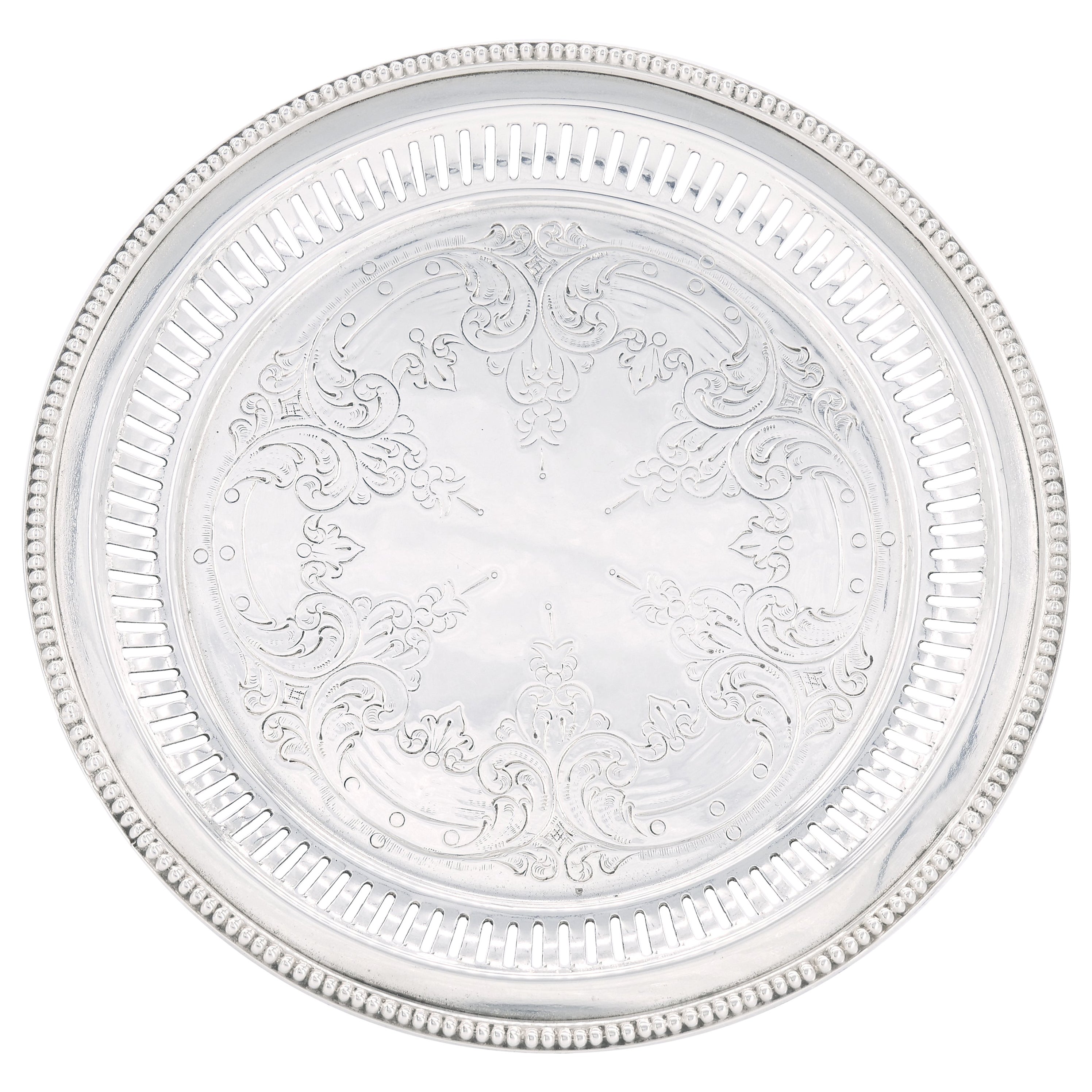 English Sheffield Silver Plate Round Shape / Engraved Serving Tray For Sale