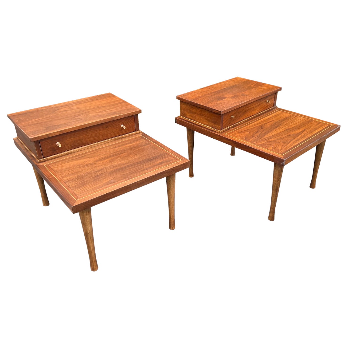 Pair of Mid-20th Century Modern American of Martinsville Side Tables For Sale