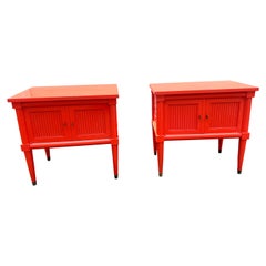 Retro Pair of Mid-20th Century Neoclassical Tomato Red Lacquered Nightstands