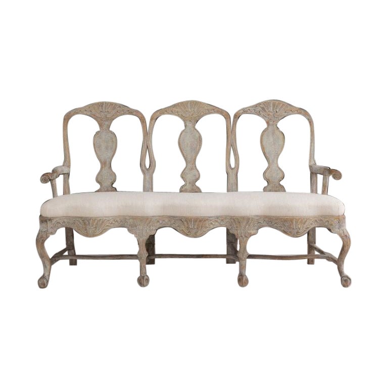 18th Century Swedish Rococo Period Settee or Sofa Bench in Original Paint