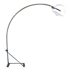 Lampadaire Arc, production italienne des années 1970