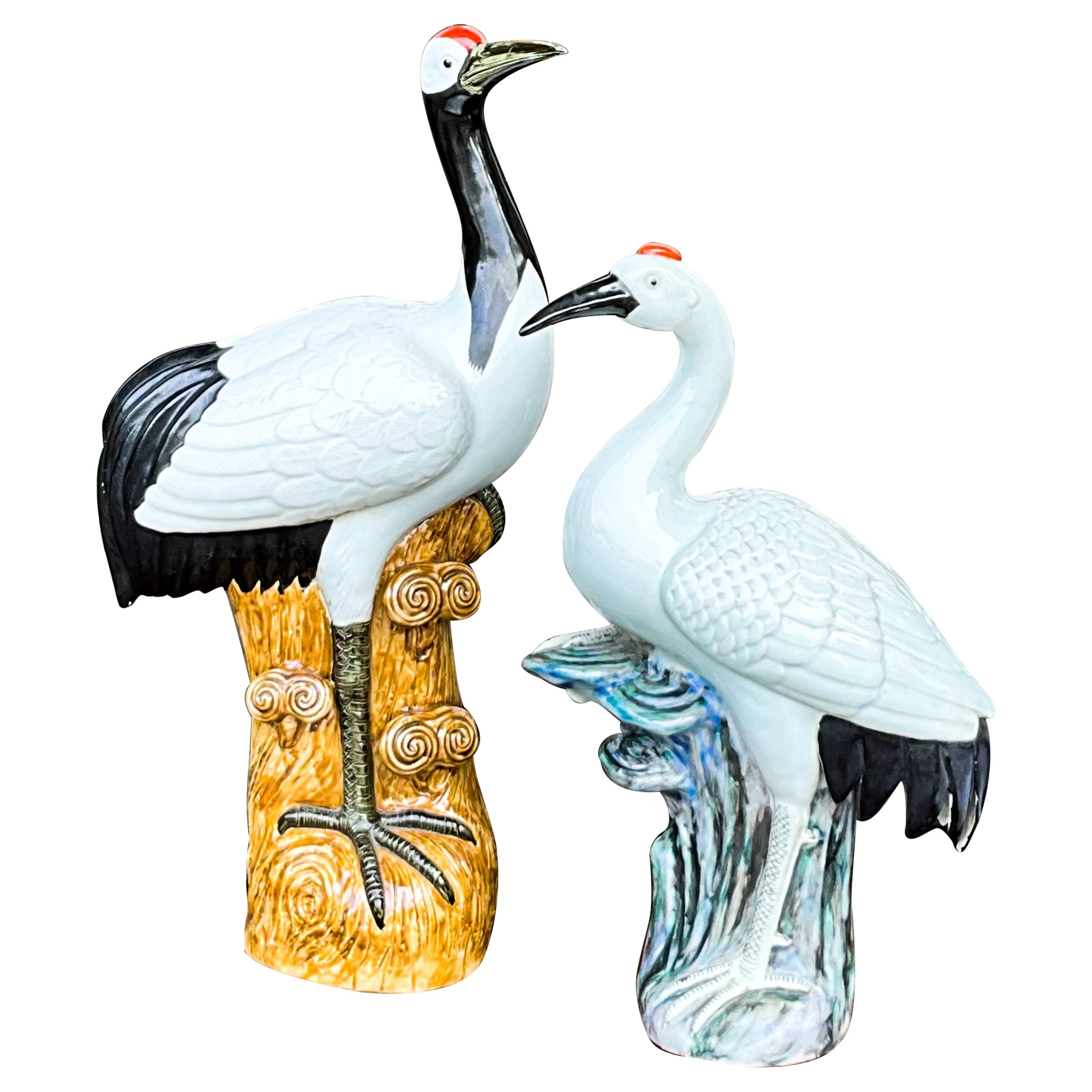 Figurines en poterie d'exportation chinoise représentant des grues de plage et des oiseaux - S/2 en vente