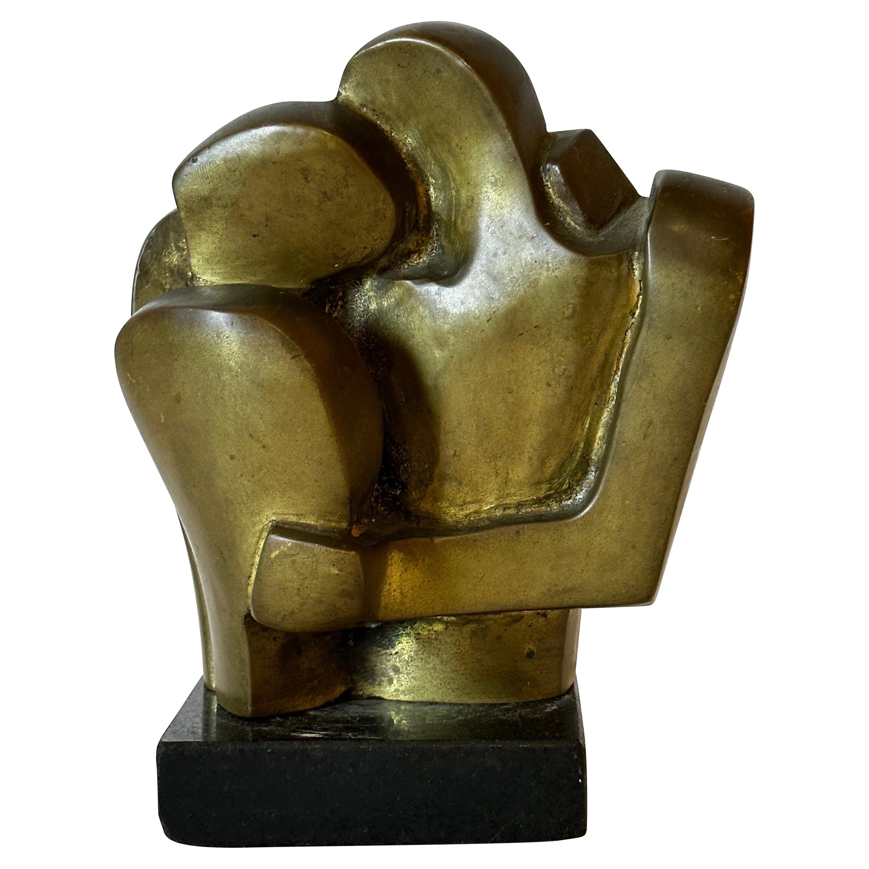 Graça Baião Brazilian Modern Bronze Sculpture of Two People Hugging, 1960s For Sale
