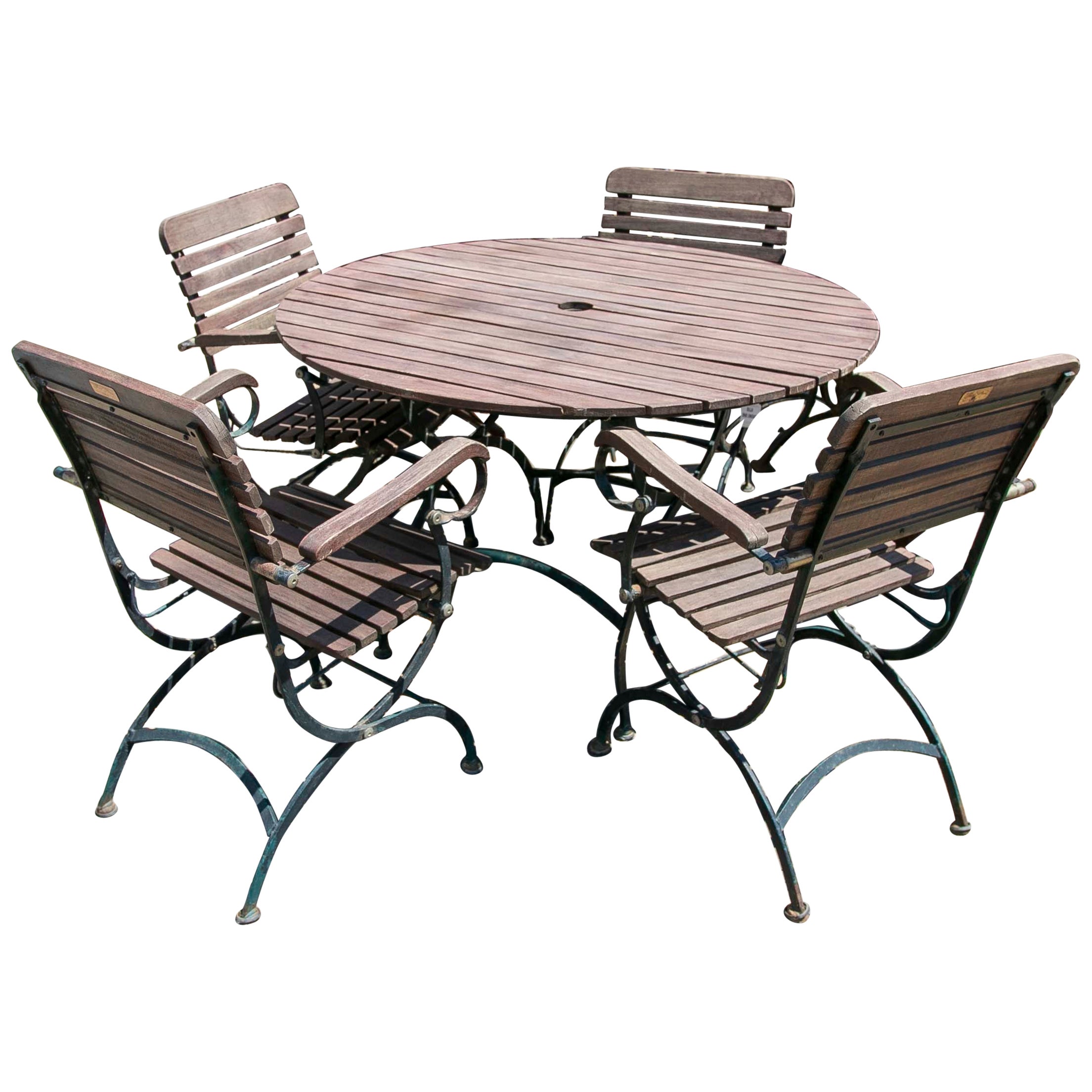 1980s Set Consisting of Table and Four Chairs in iron and wood For Sale