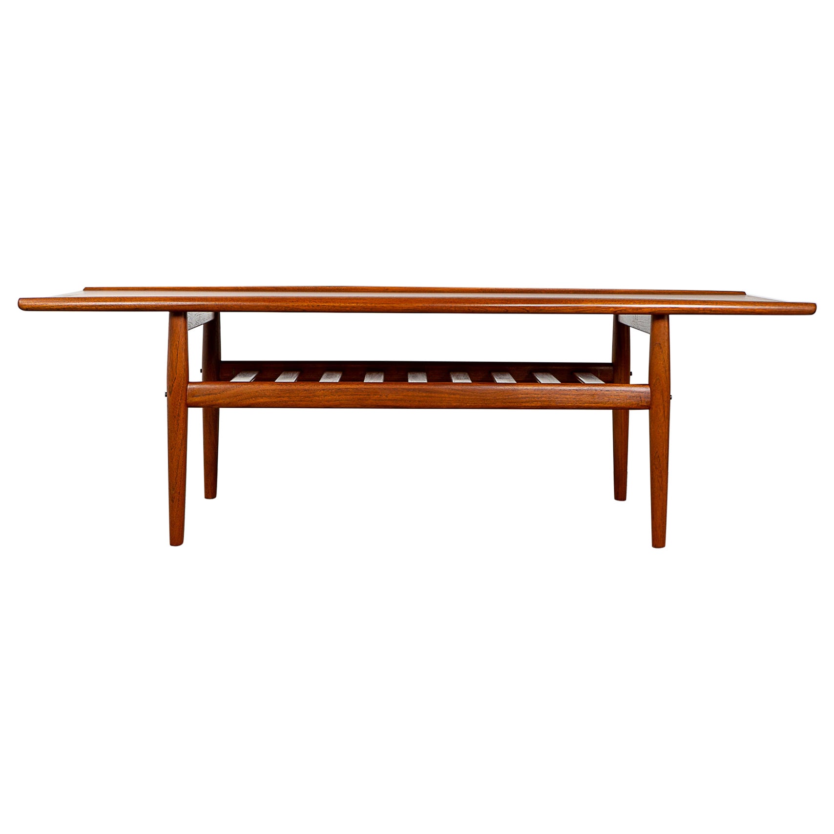 Table basse moderne danoise en teck de Svend Aage Eriksen