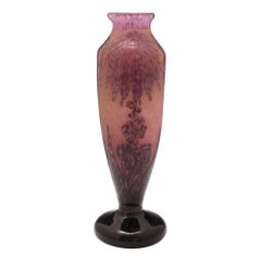 Vase à dahlia en verre français de Schneider, vers 1925