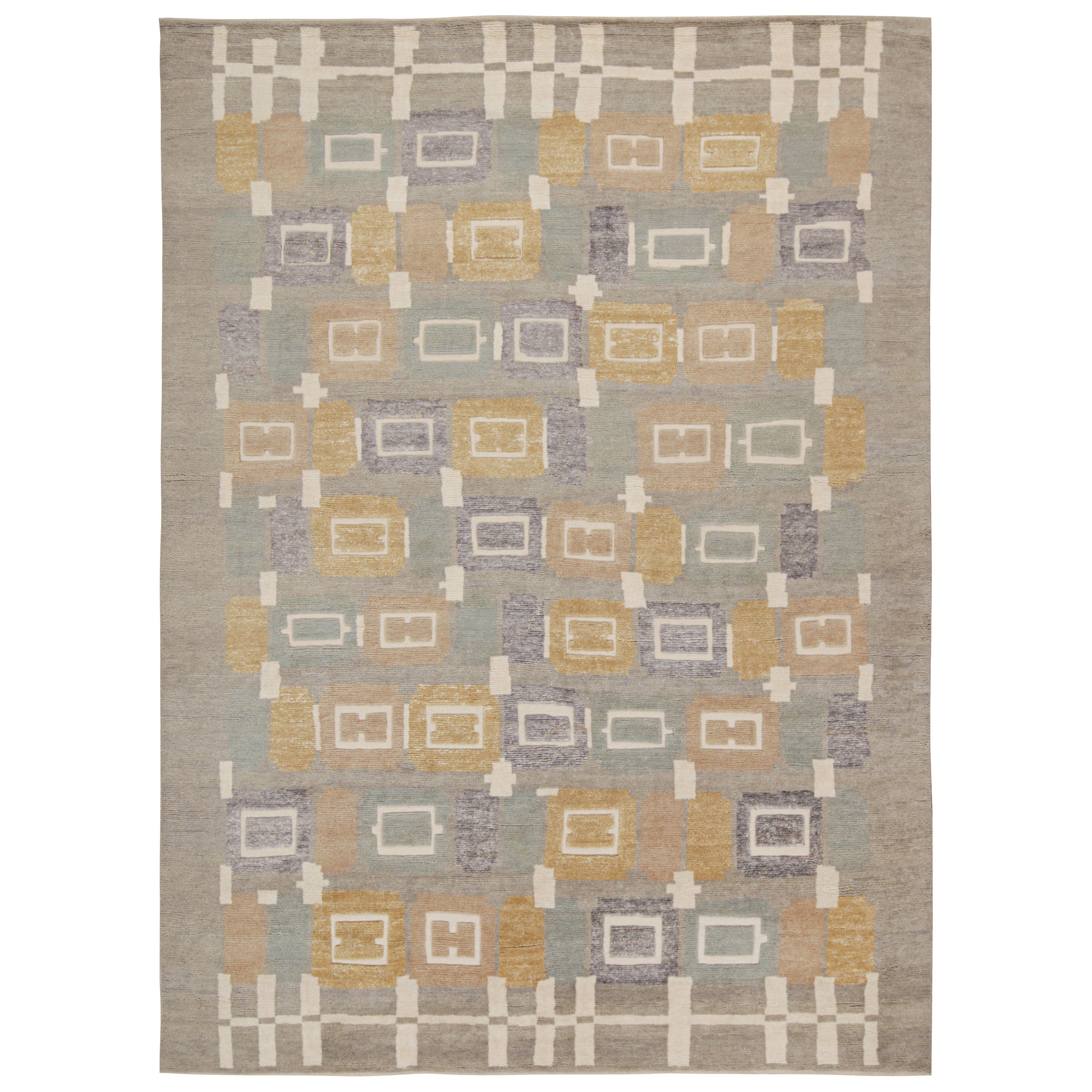 Rug & Kilim's Scandinavian Style Rug in Gray, Brown & Gold Geometric Pattern (tapis de style scandinave à motifs géométriques gris, bruns et dorés)