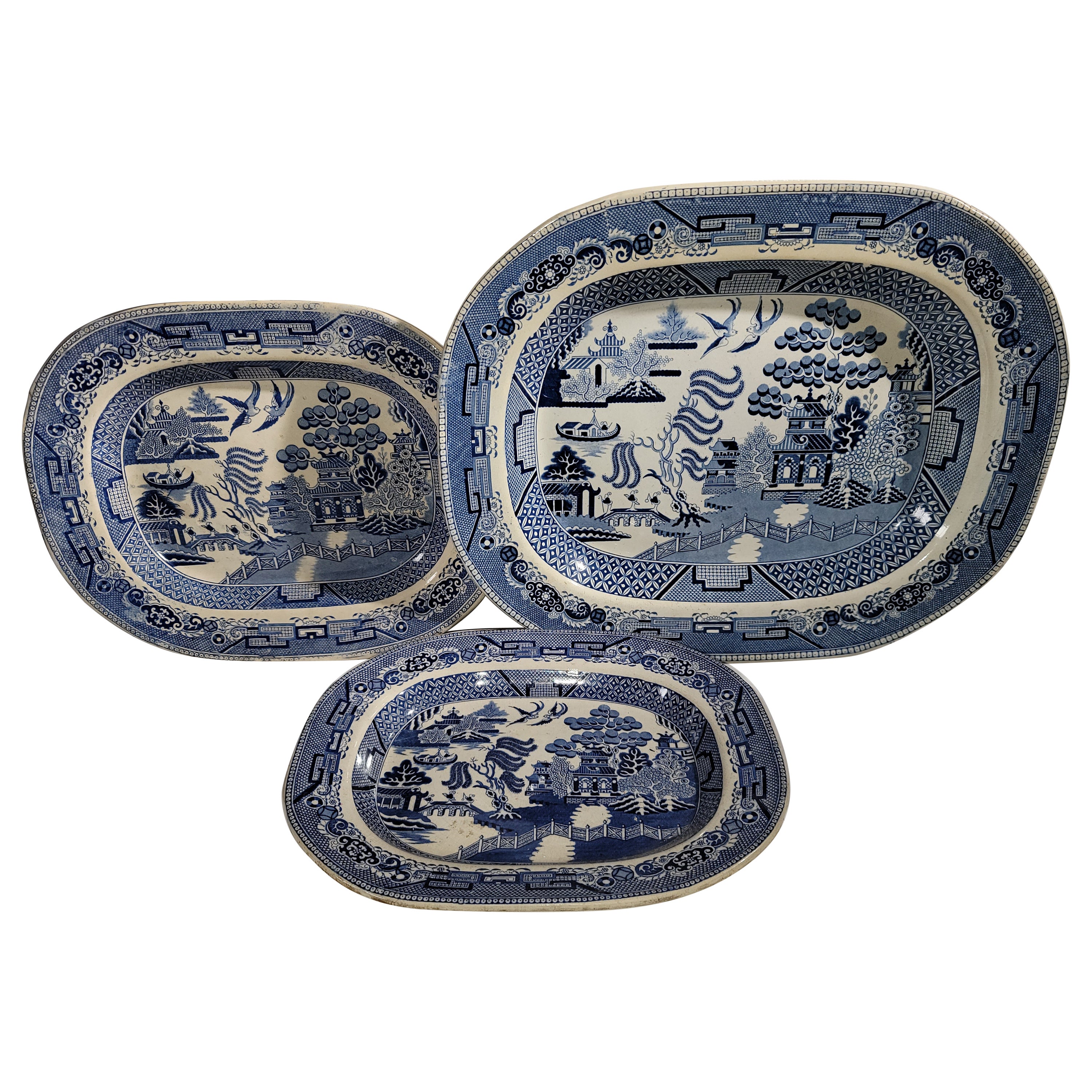 Collection of Three Blue Willow Platters -3 For Sale