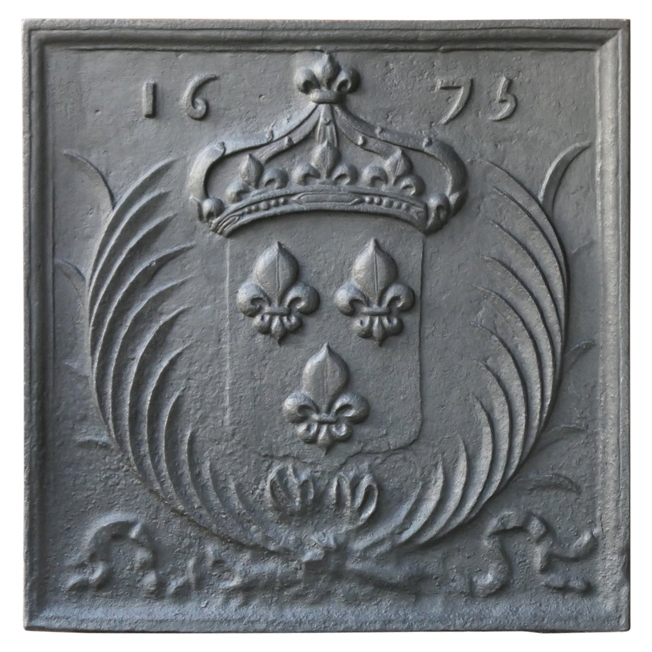 Plaque de cheminée Louis XIV du 17ème siècle « Arms of France »
