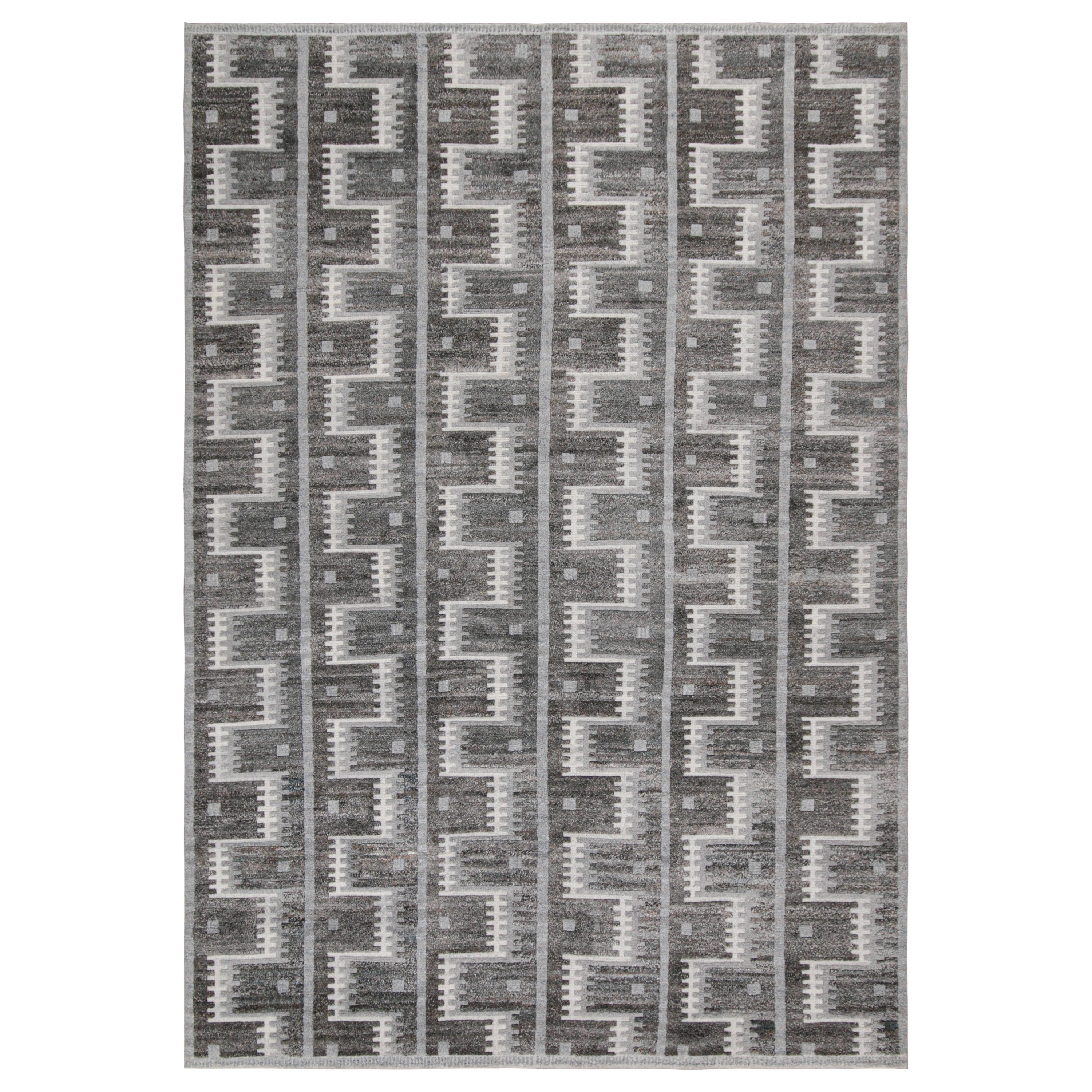Rug & Kilim's Outdoor-Teppich im skandinavischen Stil mit grauen, geometrischen Mustern im Angebot