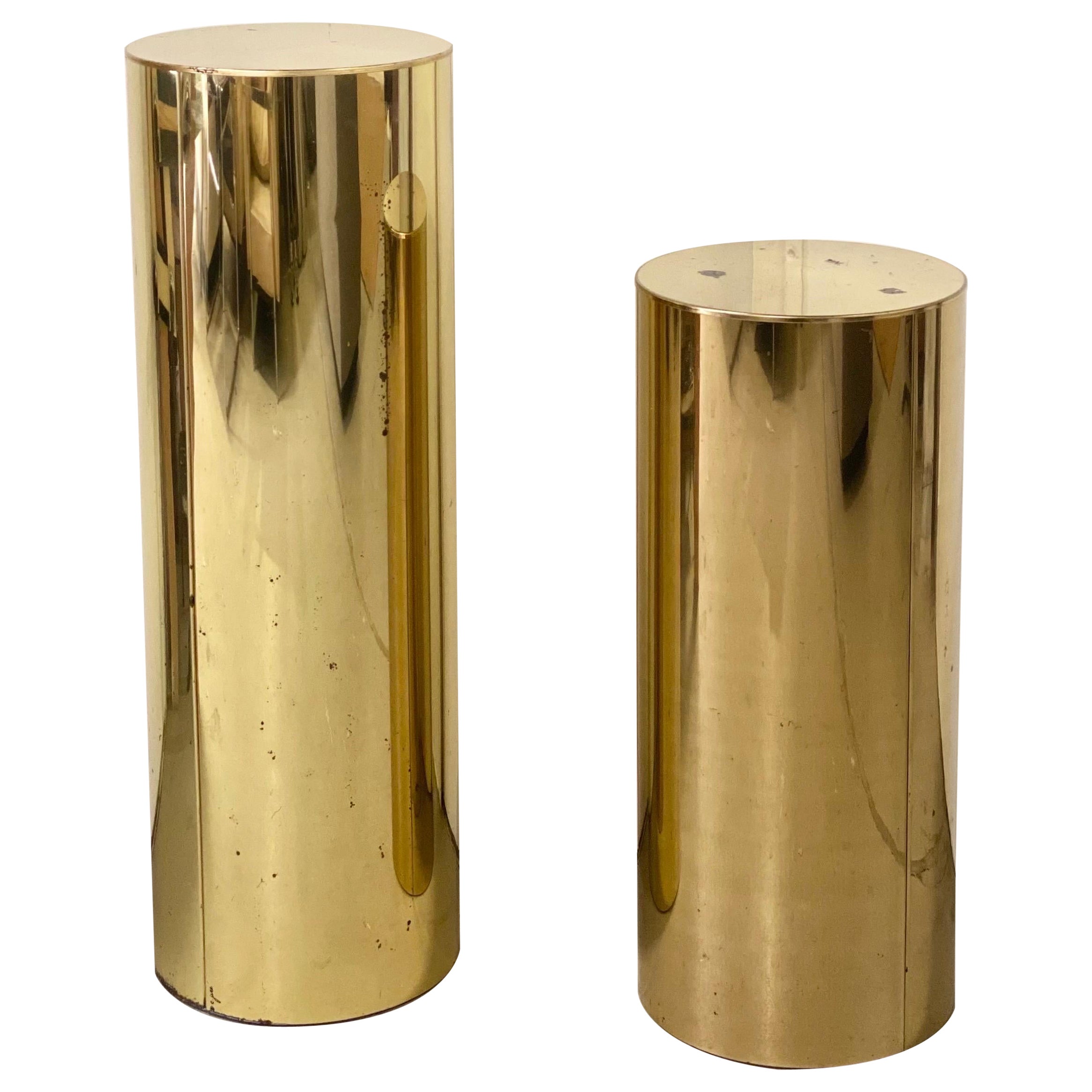 1980s Curtis Jere Brass Round Display Pedestals – a Set  For Sale