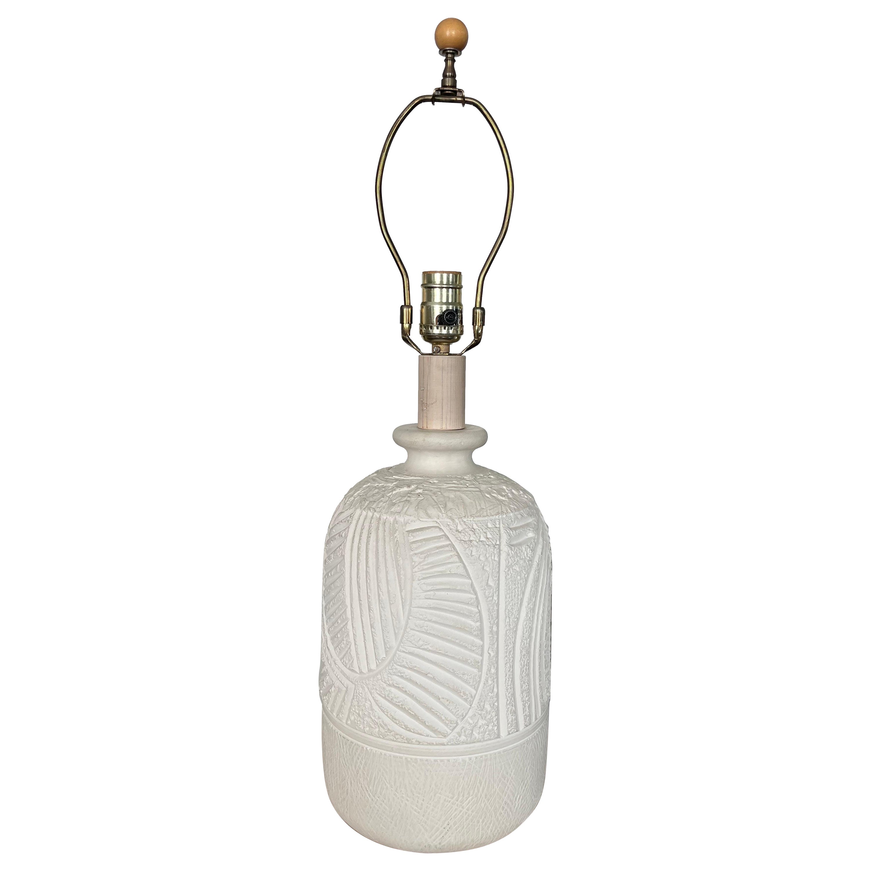 Postmoderne Casual Lamps of California Geätzte Gipslampe im Angebot