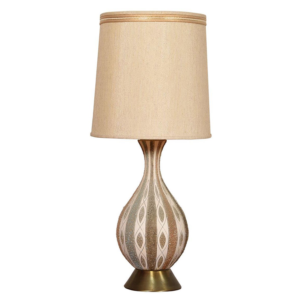 Lampe MCM avec décoration incisée