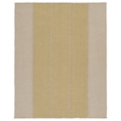 Rug & Kilim's Contemporary Kilim in Beige and Gold Stripes (Kilim contemporain à rayures beige et or) 