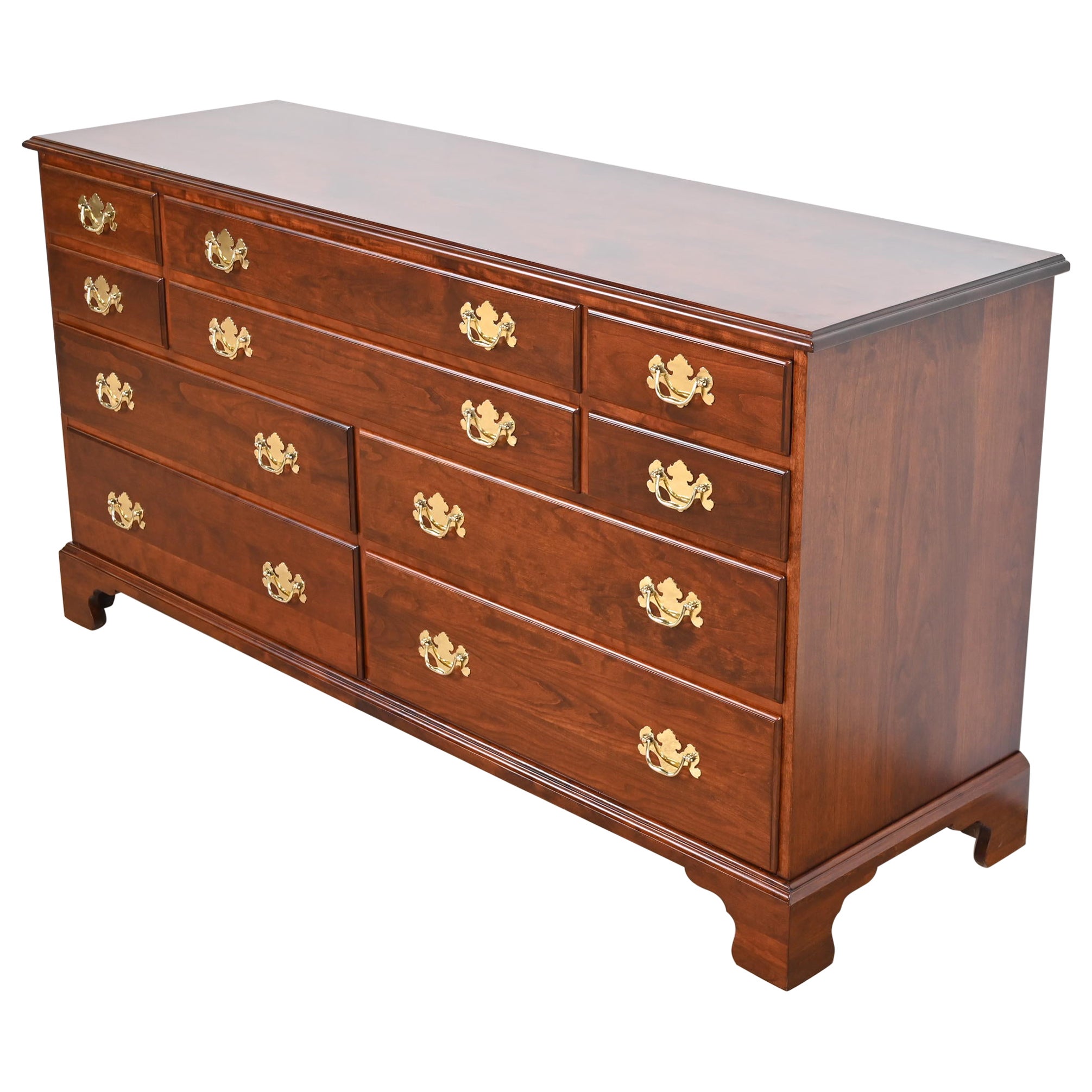 Henkel Harris Georgian Solid Cherry Wood Ten-Drawer Dresser, Newly Refinished For Sale