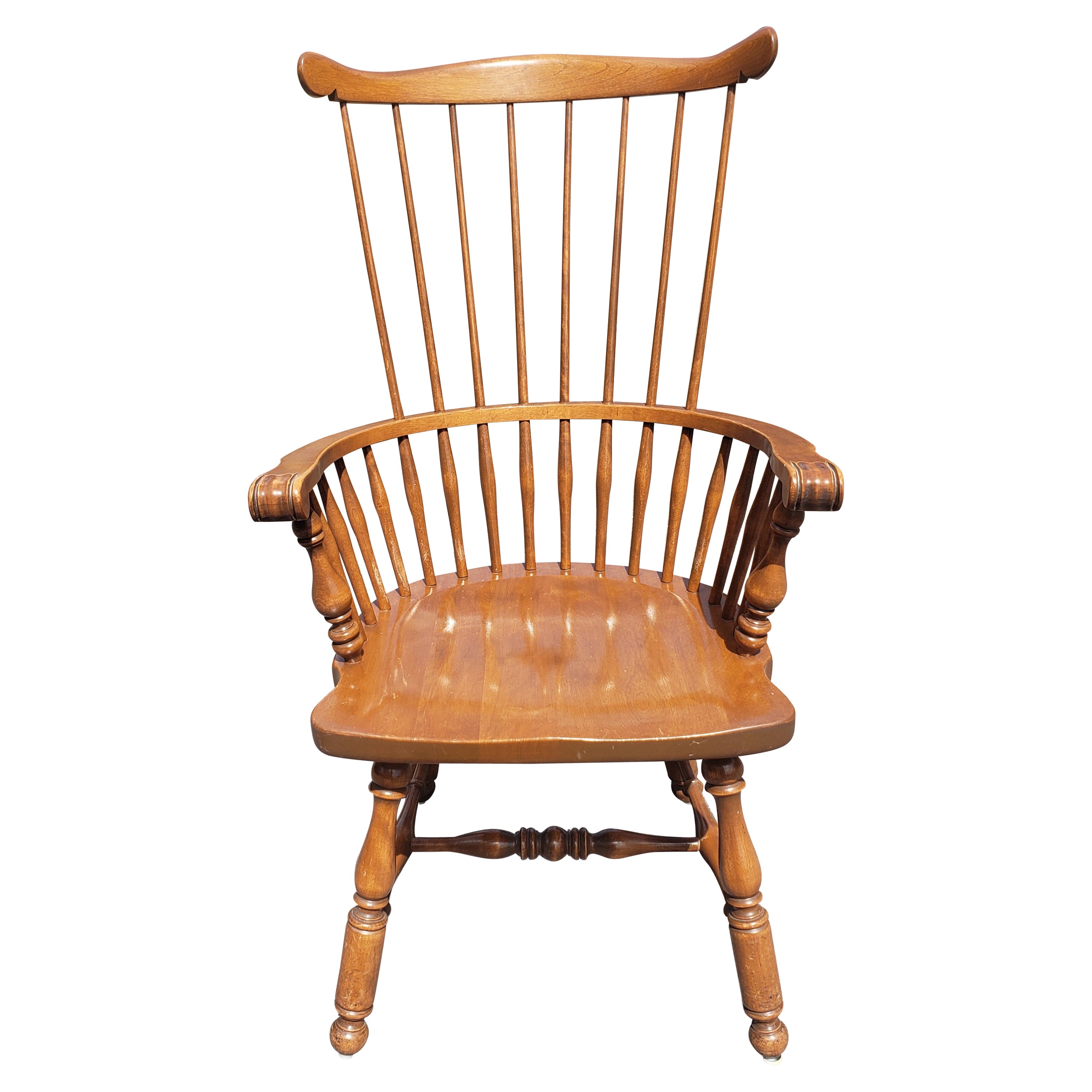 1950s Baumritter Maple Comb Back Windsor Armchair  For Sale