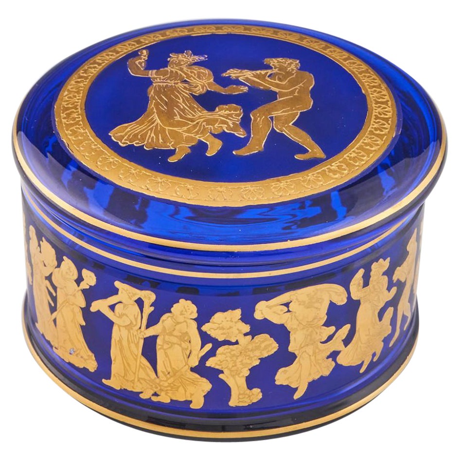 Signed Val St Lambert Neoclassical Trinket Box Designed, c1910 For Sale