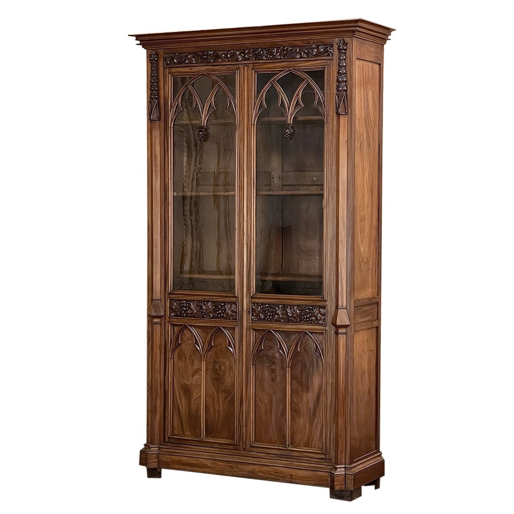 19th Century French Gothic Revival Walnut Bookcase ~ Bibliotheque For Sale