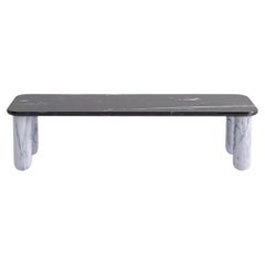 Petite table basse "Sunday" en marbre noir et blanc, Jean-Baptiste Souletie