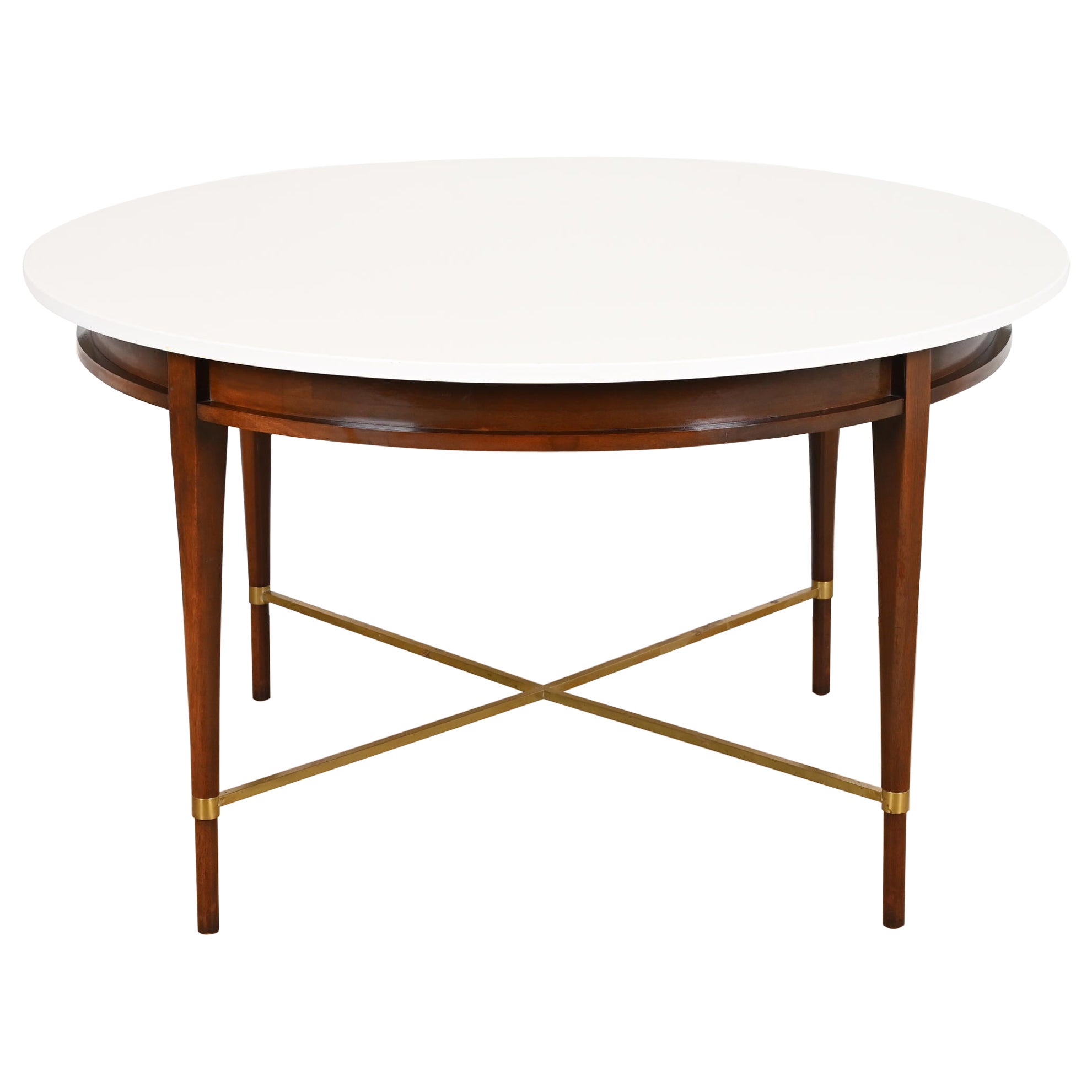 Table de salle à manger ou table de jeu ronde en acajou et laiton de la collection IRWIN de Paul McCobb en vente