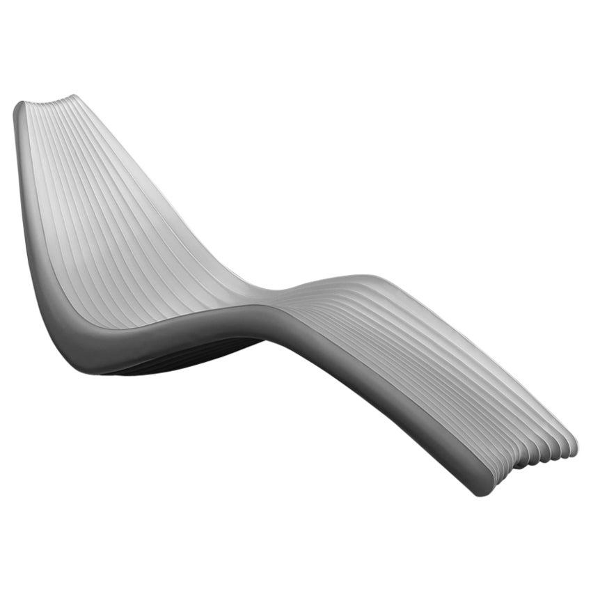 Steel in Rotation Chaise Lounge by Zieta, White Matt, Carbon Steel For Sale