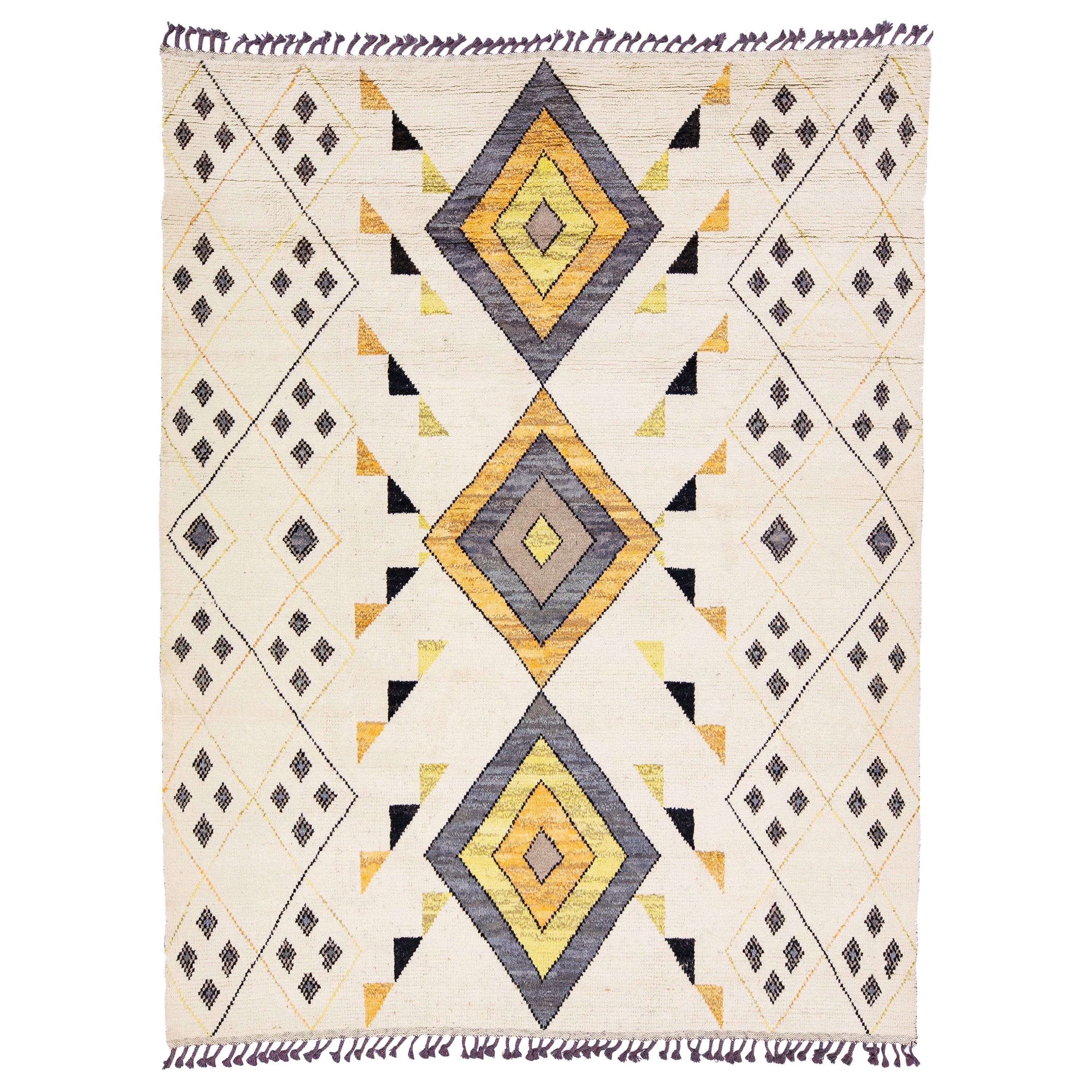 Modern Moroccan Style Handmade Geometric Pattern Ivory Wool Rug For Sale