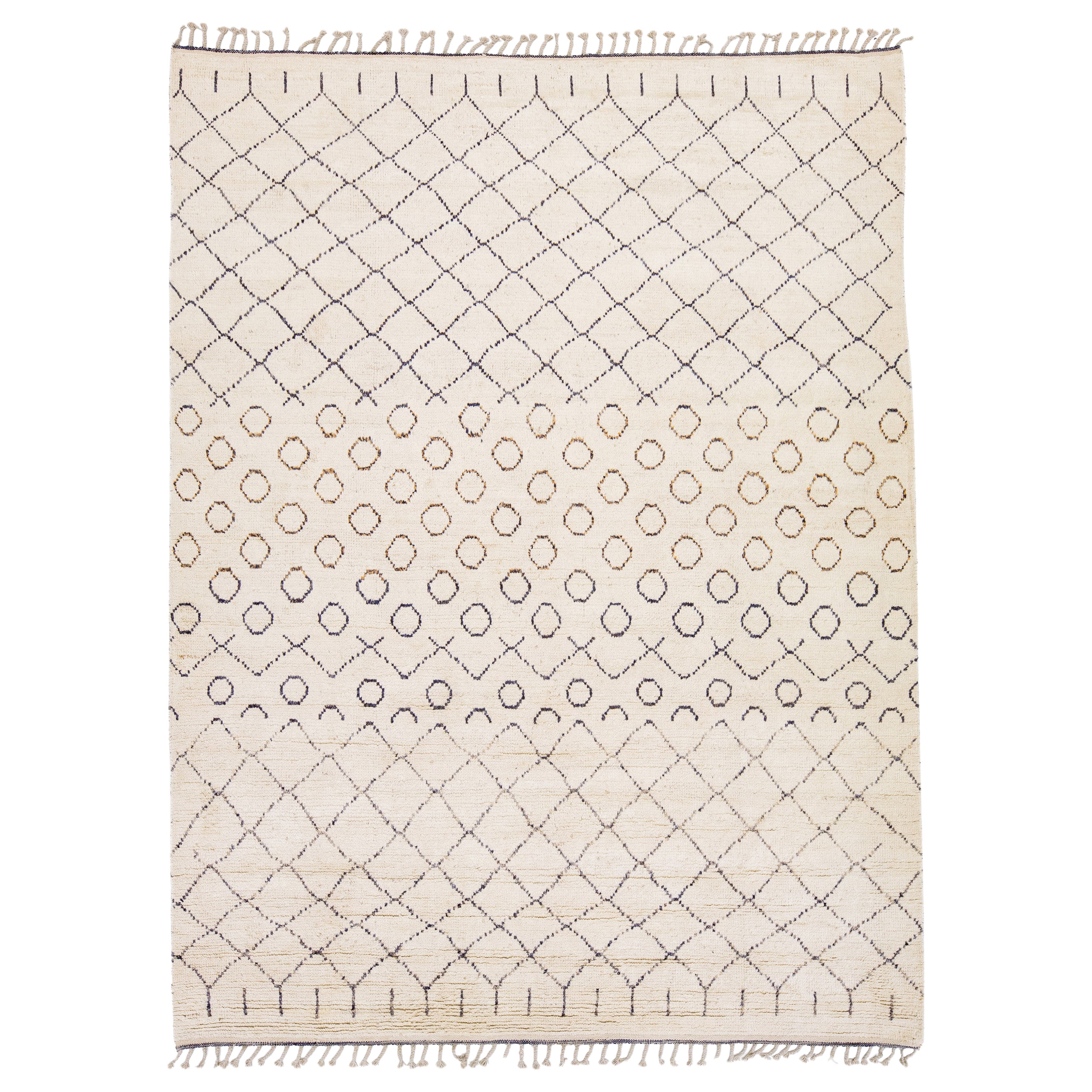 Ivory Modern Moroccan Style Handmade Geometric Wool Rug For Sale