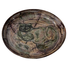Beatrice Wood Plato Cargador Gato Firmado Mediados de Siglo California Studio Pottery