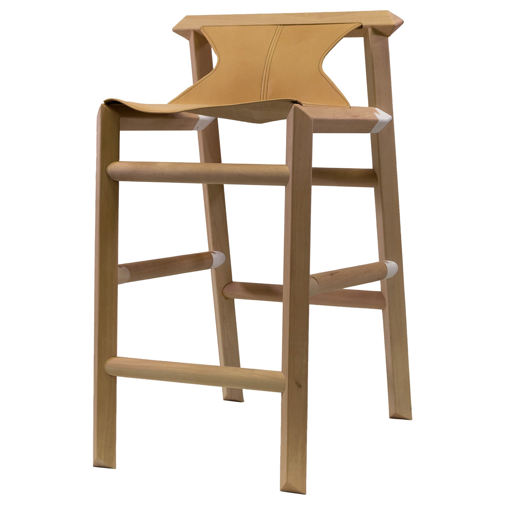 Tabouret de bar en bois et cuir de Patagonie