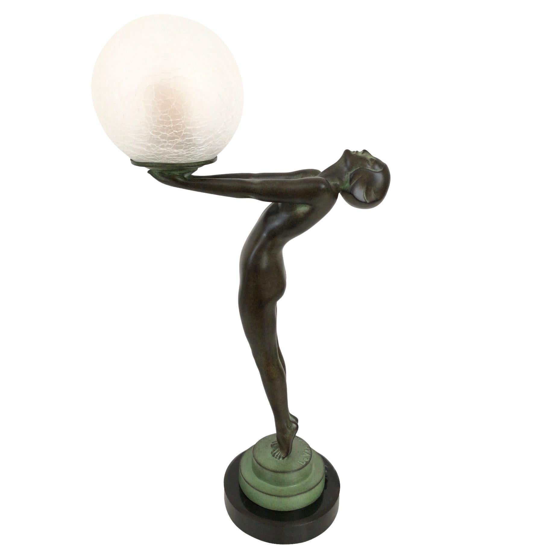 Clarté Sculpture Lueur Lampe von dem bedeutenden Art Deco Künstler Max Le Verrier