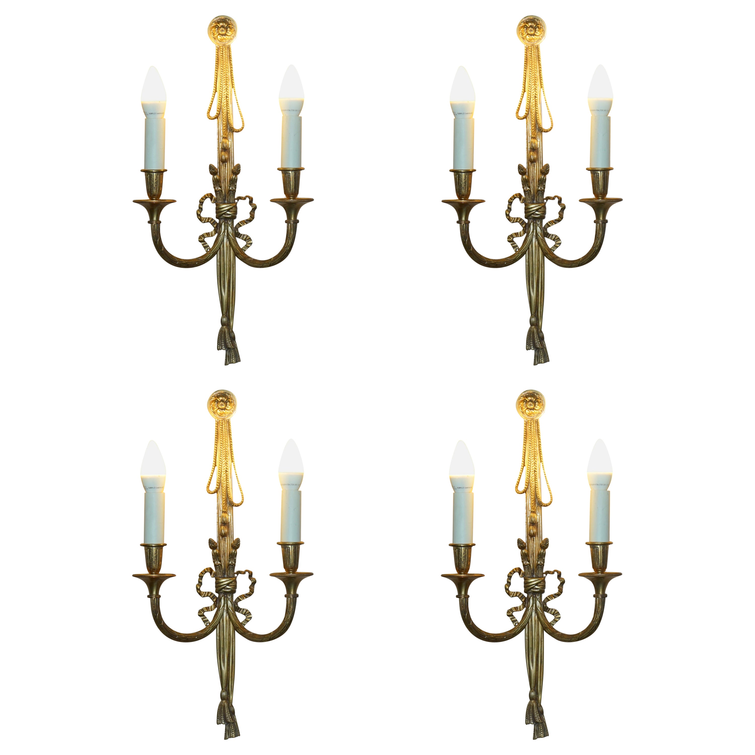 OUR CIRCA 1920'S GILT BRONZE RIBBON & WHEAT TWiN BRANCH WALL SCONCES en vente