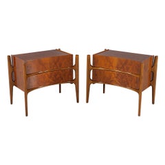 Vintage Pair of Mid-Century Modern Curved Nightstands by William Hinn, circa 1950s