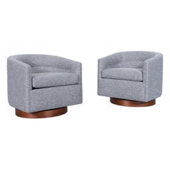Dreh-Loungesessel „Barrel“ aus Nussbaumholz von Directional, Mitte des Jahrhunderts