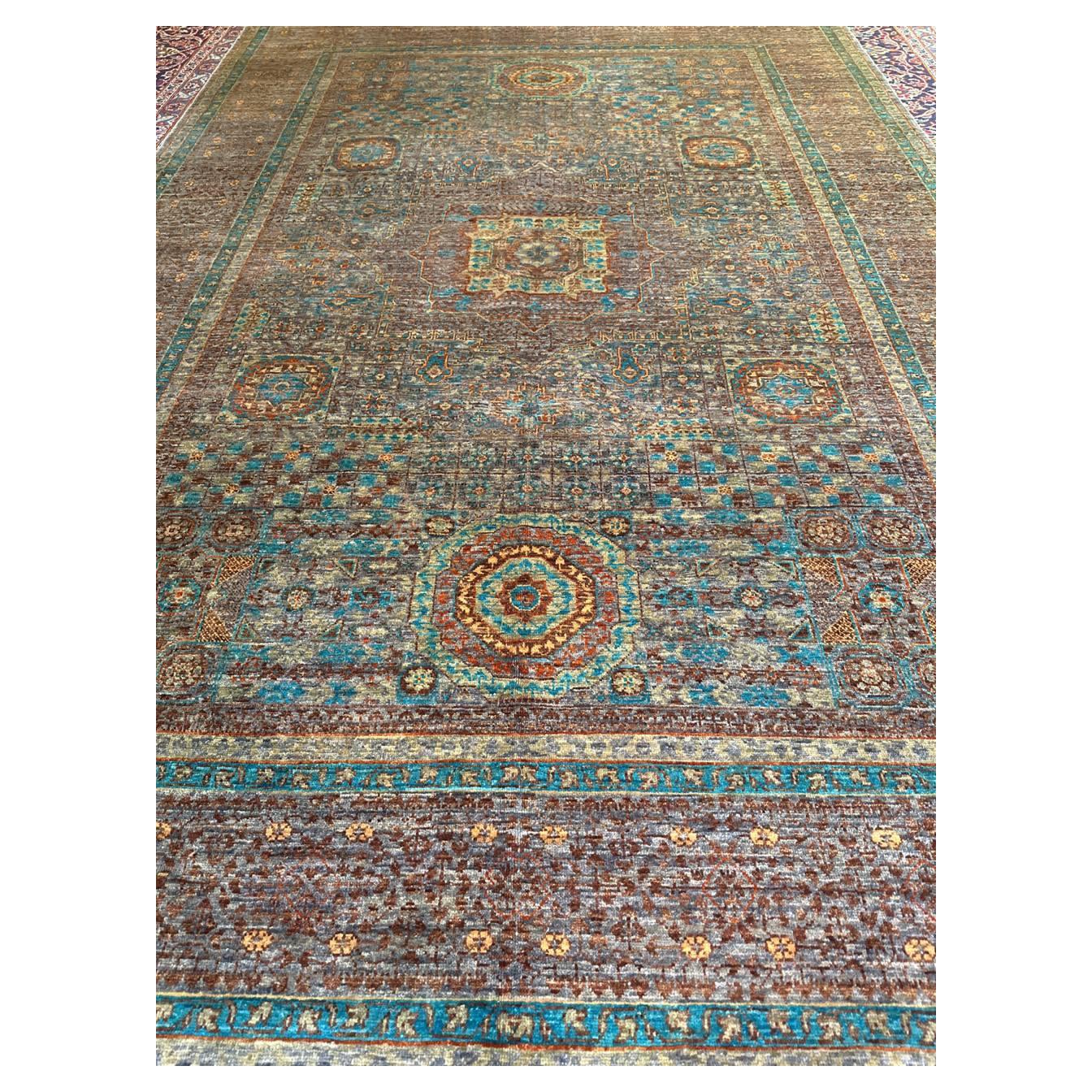 Beautiful hand knotted One of a Kind handmade Wool Rug For Sale